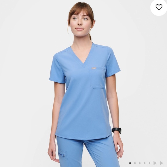 Figs Tops - Figs V-Neck Short Sleeve Catarina Scrub Top - Light Blue Women’s XXS